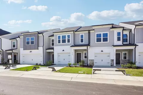 2104 Regal Dr #77, Durham, NC 27703