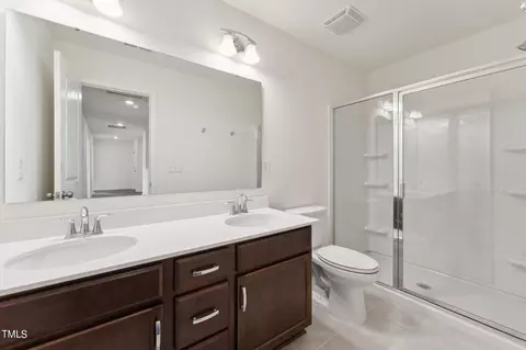 Bath - 41 N Buggy Dr, Benson, NC 27504 photo 2 of 4