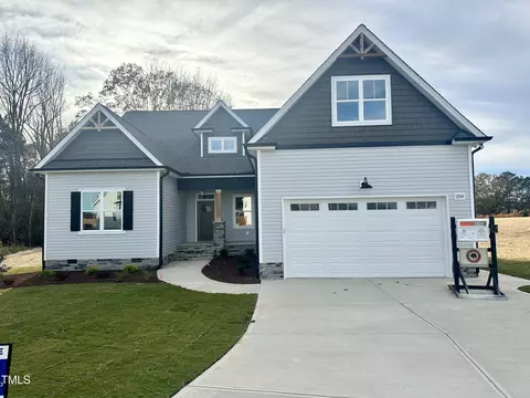 258 Noramac Ct, Selma, NC 27576
