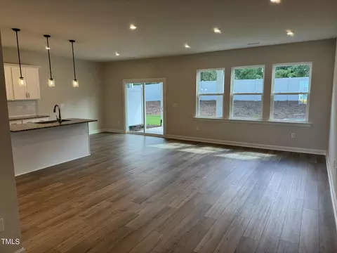 902 Montague Ave, Durham, NC 27703 photo 5