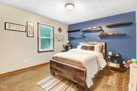 Bedroom - 9506 Kennebec Rd, Willow Spring, NC 27592 photo 3 of 5