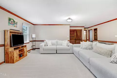 Living - 9506 Kennebec Rd, Willow Spring, NC 27592 photo 3 of 4