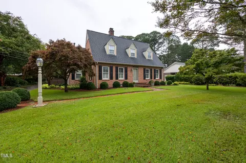 1132 Knollwood Dr NW, Wilson, NC 27896