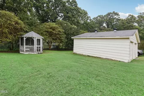 1310 Pineview Dr, Garner, NC 27529 photo 35