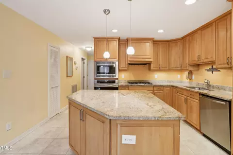 1310 Pineview Dr, Garner, NC 27529 photo 12