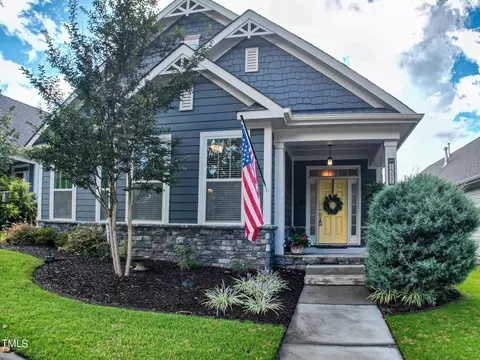 1517 Big Falls Dr, Wendell, NC 27591