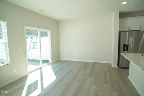 Living - 651 Rolling Fields Dr, Graham, NC 27253 photo 2 of 3
