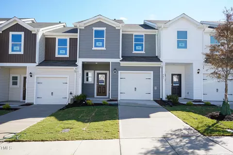 651 Rolling Fields Dr, Graham, NC 27253