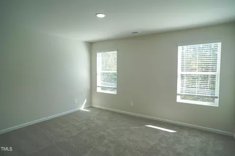 Bedroom - 651 Rolling Fields Dr, Graham, NC 27253 photo 4 of 7