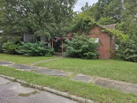 906 Clark St, Rocky Mount, NC 27801