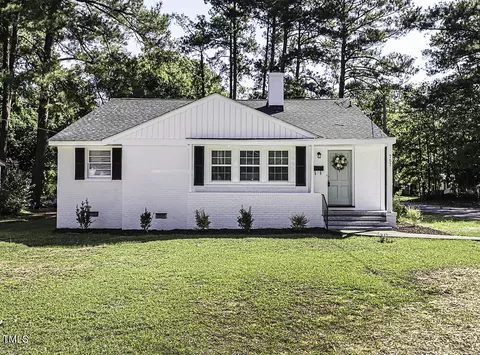 757 Cedarbrook Dr, Rocky Mount, NC 27803