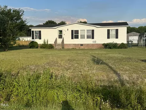 113 Country Ln, Goldsboro, NC 27534