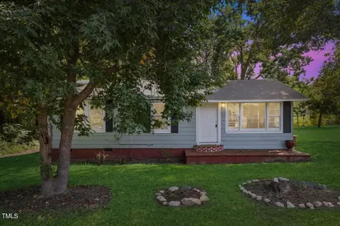 7559 Springhill Church Rd, Lucama, NC 27851