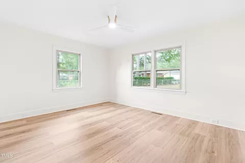 501 Cherry St, Selma, NC 27576 photo 32