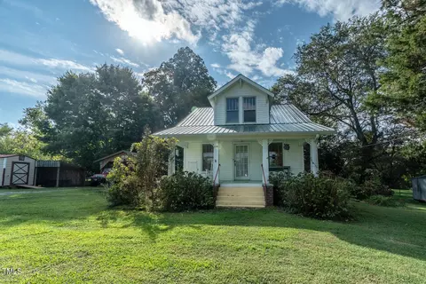 359 Trollingwood Rd, Haw River, NC 27258