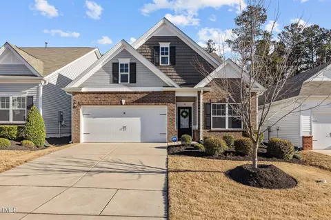 75 Wrenwood Dr, Clayton, NC 27527