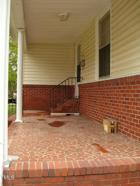 Exterior - 201 N 17th St, Erwin, NC 28339 photo 1 of 5