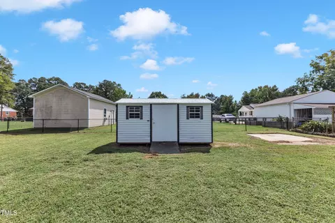 909 Forest Dr, Garner, NC 27529 photo 31