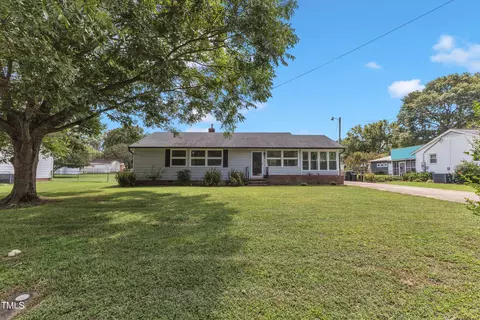 909 Forest Dr, Garner, NC 27529 photo 38