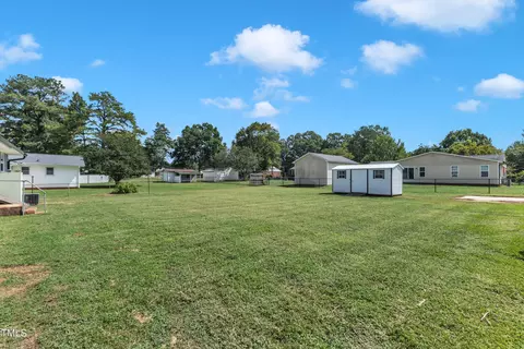 909 Forest Dr, Garner, NC 27529 photo 32