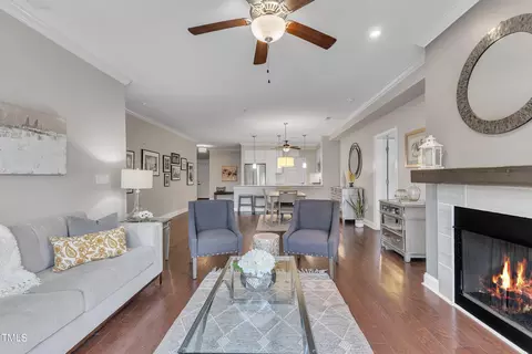 702 Waterford Lake Dr, Cary, NC 27519