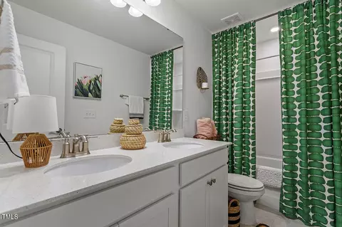 Bath - 502 Vassar Dr, Durham, NC 27713 photo 3 of 3