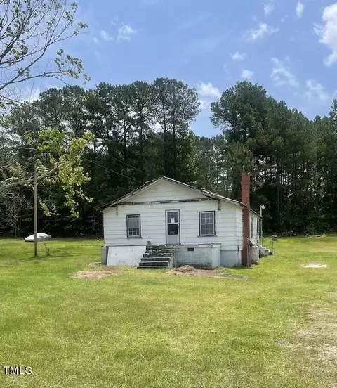 6873 Nc 210 Hwy S, Bunnlevel, NC 28323
