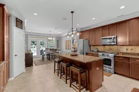 2012 Freeport Dr, Cary, NC 27519 photo 10