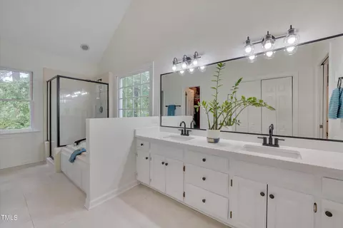 Bath - 6 Placid Ct, Durham, NC 27713 photo 2 of 4