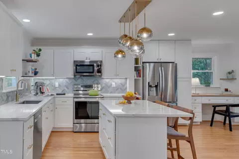 Kitchen - 6 Placid Ct, Durham, NC 27713 photo 4 of 5