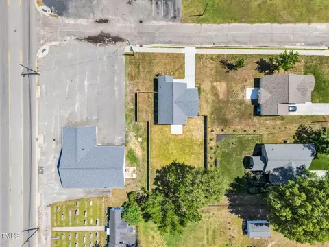 View/Area - 306 E Godwin St, Dunn, NC 28334 photo 5 of 5