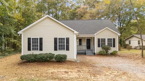 5810 Colonial Dr, Raleigh, NC 27603