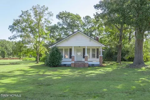 89 Delway Hwy, Rose Hill, NC 28458