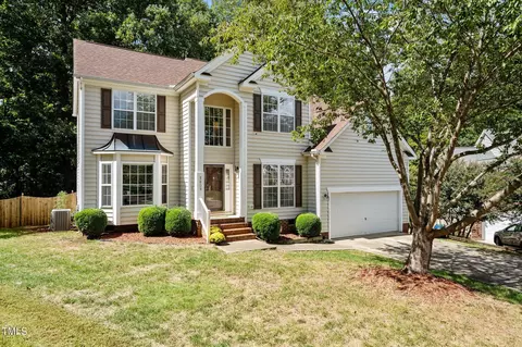5609 Laskin Ct, Raleigh, NC 27617