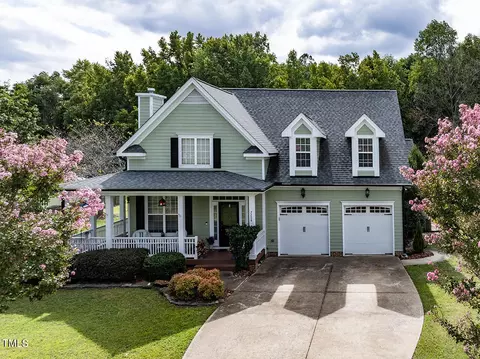 7208 Ladora Dr, Willow Spring, NC 27592