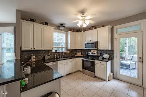7208 Ladora Dr, Willow Spring, NC 27592 photo 13