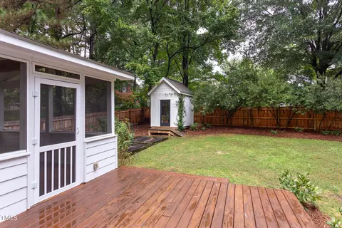 Exterior - 1015 Apache Ln, Apex, NC 27502 photo 7 of 13
