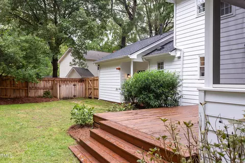 Exterior - 1015 Apache Ln, Apex, NC 27502 photo 8 of 13