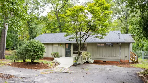 109 W Drewry Ln, Raleigh, NC 27609