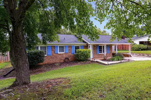 1204 Dover St, Roxboro, NC 27573