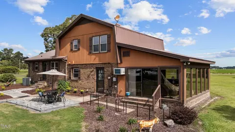 7756 Brogden Rd, Smithfield, NC 27577 photo 12