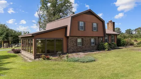 7756 Brogden Rd, Smithfield, NC 27577 photo 2