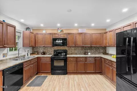 633 Mountain View Rd, Macon, NC 27551 photo 9