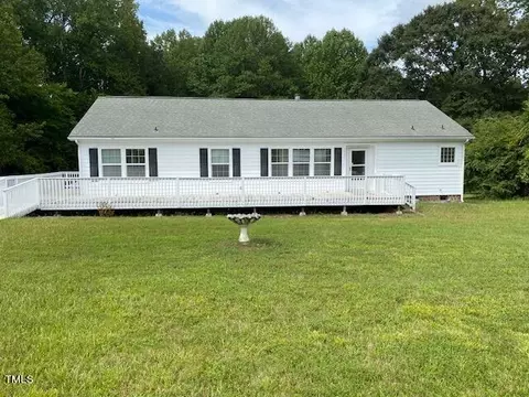 3805 Quarry Rd, Zebulon, NC 27597
