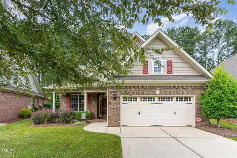 272 Easy Wind Ln, Garner, NC 27529 photo 2