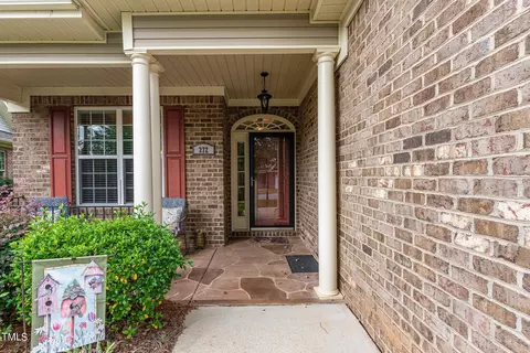 272 Easy Wind Ln, Garner, NC 27529 photo 3
