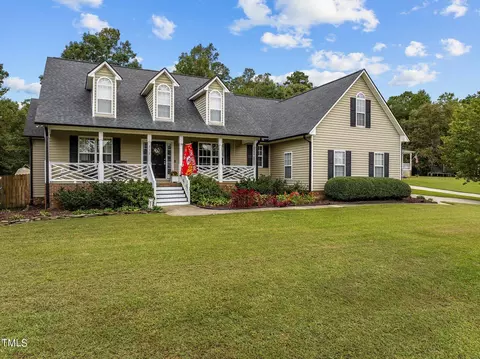 172 Foxglove Dr, Garner, NC 27529 photo 2
