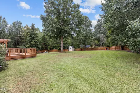 172 Foxglove Dr, Garner, NC 27529 photo 3