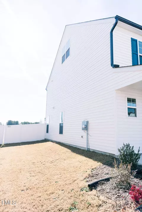 139 Highview Dr, Benson, NC 27504 photo 6