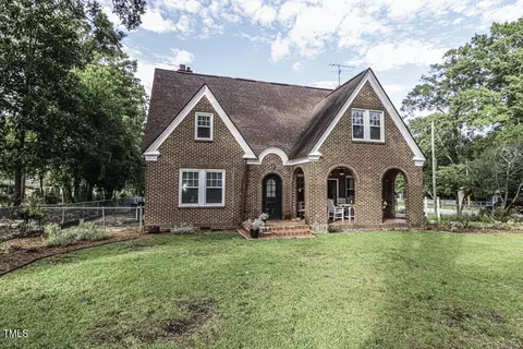 1404 Sunset Ave, Rocky Mount, NC 27804